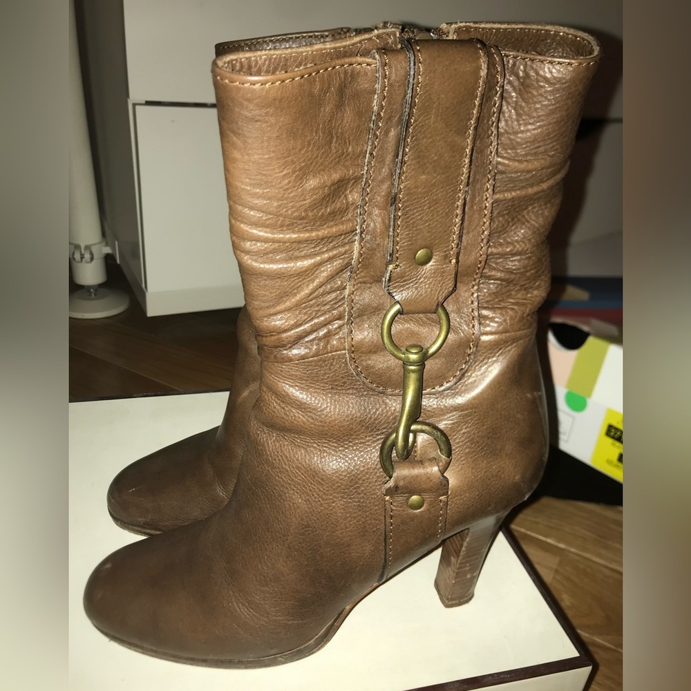 Coach Womens Torree Calf Brown Leather Boots Gold Buckle Sz 6.5